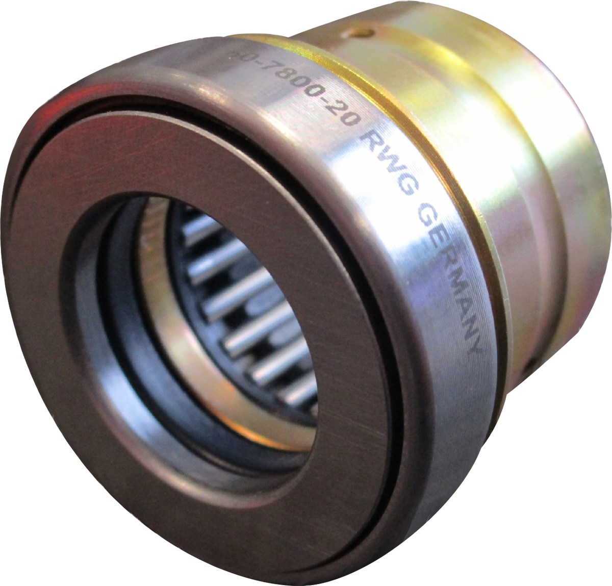 Zylindrisches Wälzlager mit sichtbaren Nadellagern und der Gravur '7800-20 RWG GERMANY' auf der Außenseite | Cylindrical roller bearing with visible needle rollers and engraving '7800-20 RWG GERMANY' on the outer ring